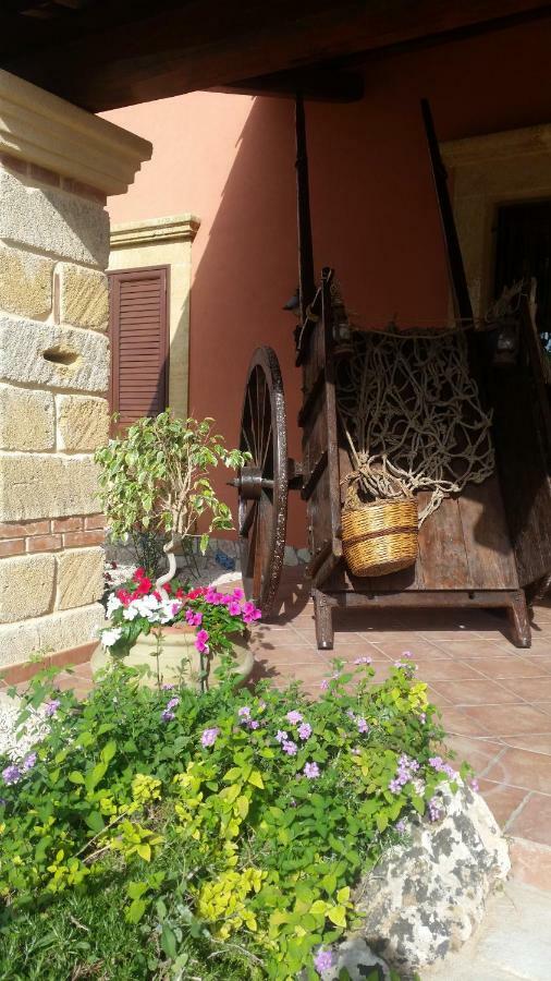 Casa Vacanza villa Giorgio di Davide Pellegrino Digerbato Esterno foto